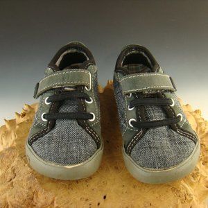 KEEN Sneakers Toddler size 7